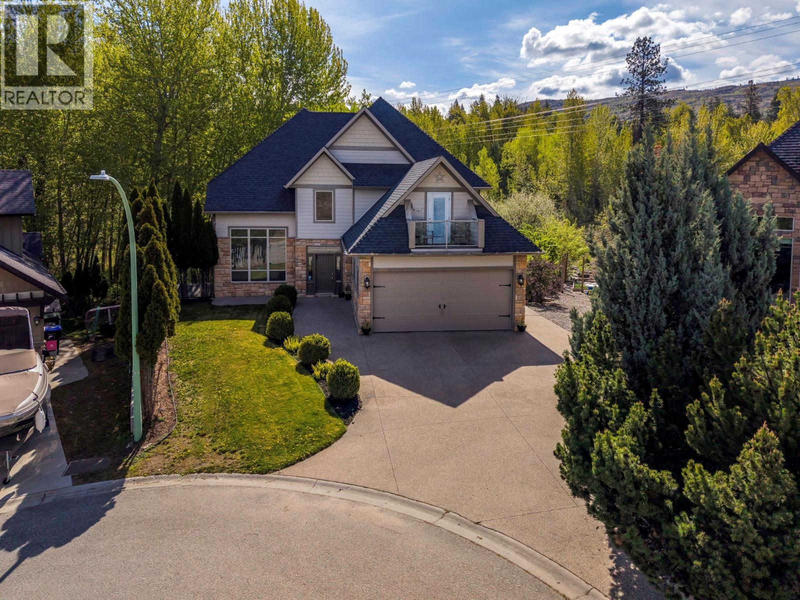 5037 Treadgold Court, Kelowna, British Columbia