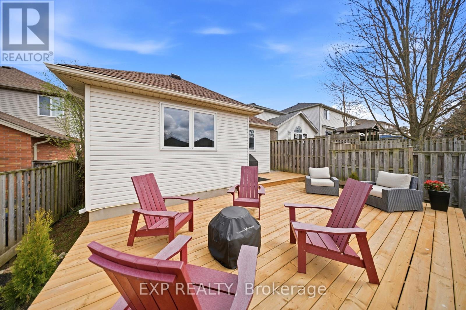 679 Zermatt Drive, Waterloo, Ontario  N2T 2V2 - Photo 38 - X13082242