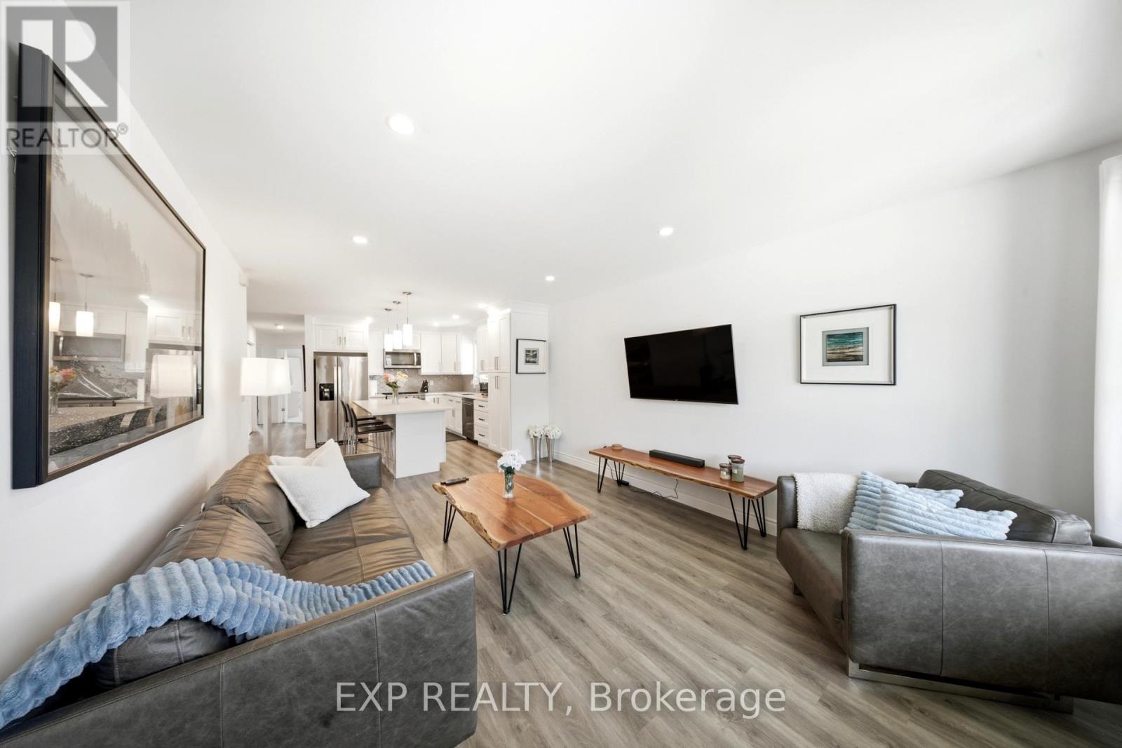 679 Zermatt Drive, Waterloo, Ontario  N2T 2V2 - Photo 7 - X13082242