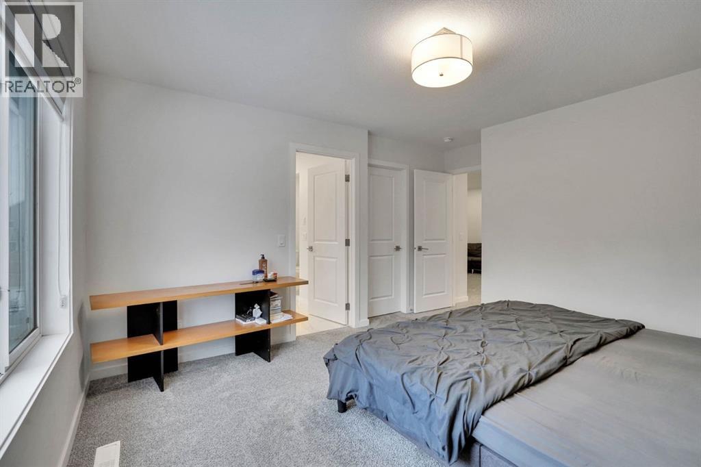 274 Lucas Place NW, Calgary, Alberta  T3P 1Z3 - Photo 5 - A2305927