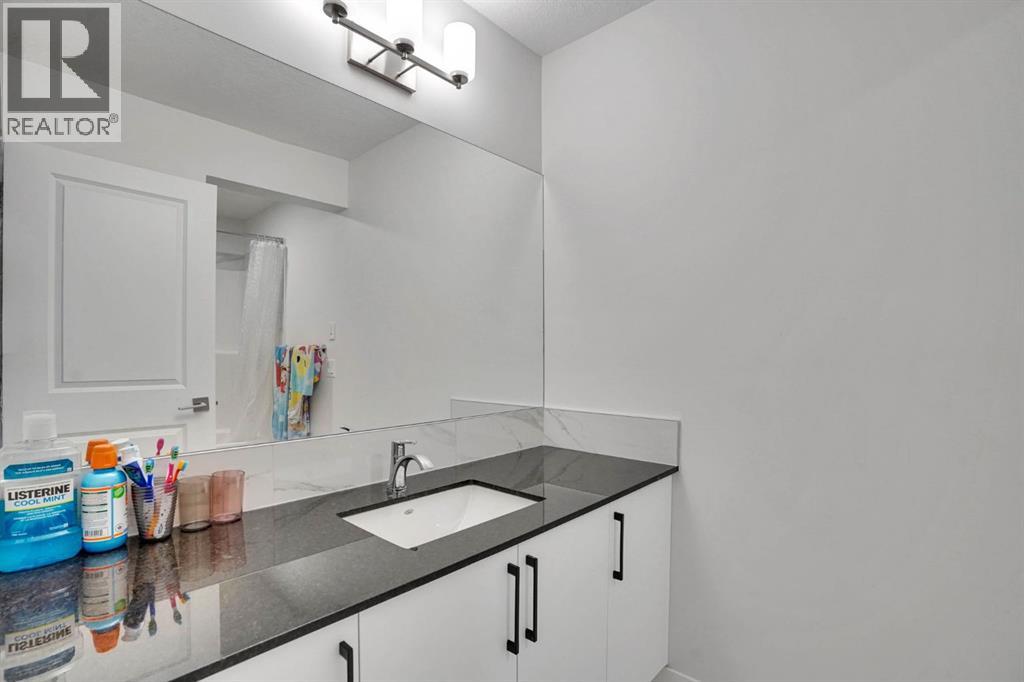 274 Lucas Place NW, Calgary, Alberta  T3P 1Z3 - Photo 11 - A2305927