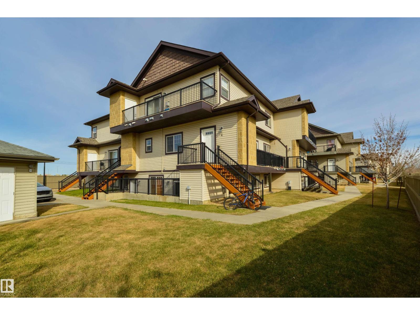 #5 840 156 ST NW, Edmonton, Alberta