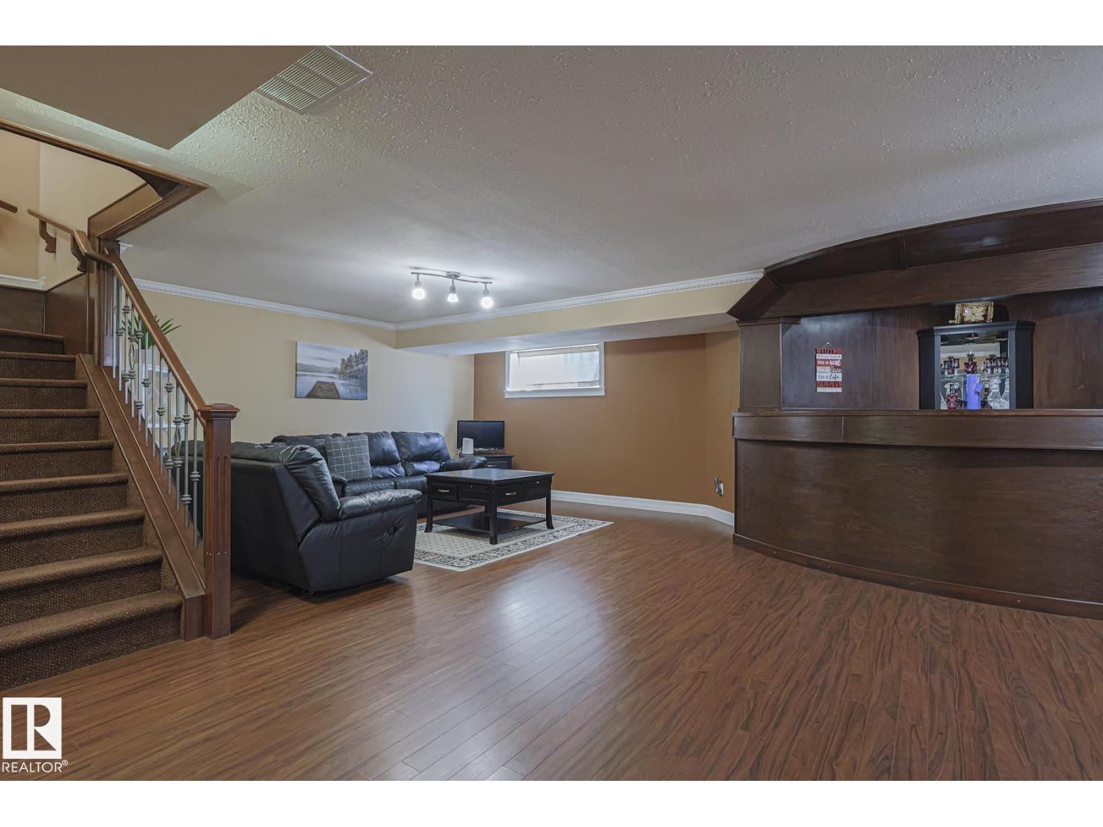 10731 150 St NW NW, Edmonton, Alberta  T5P 1R4 - Photo 6 - E4485723