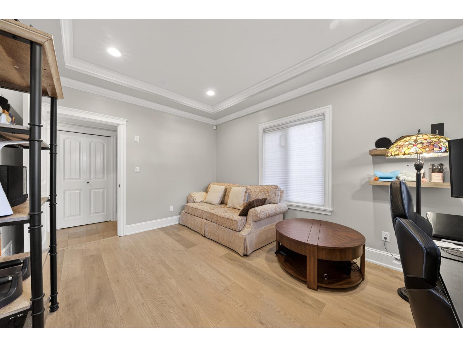 7257 197b Street, Langley, British Columbia  V2Y 3H7 - Photo 5 - R3118629