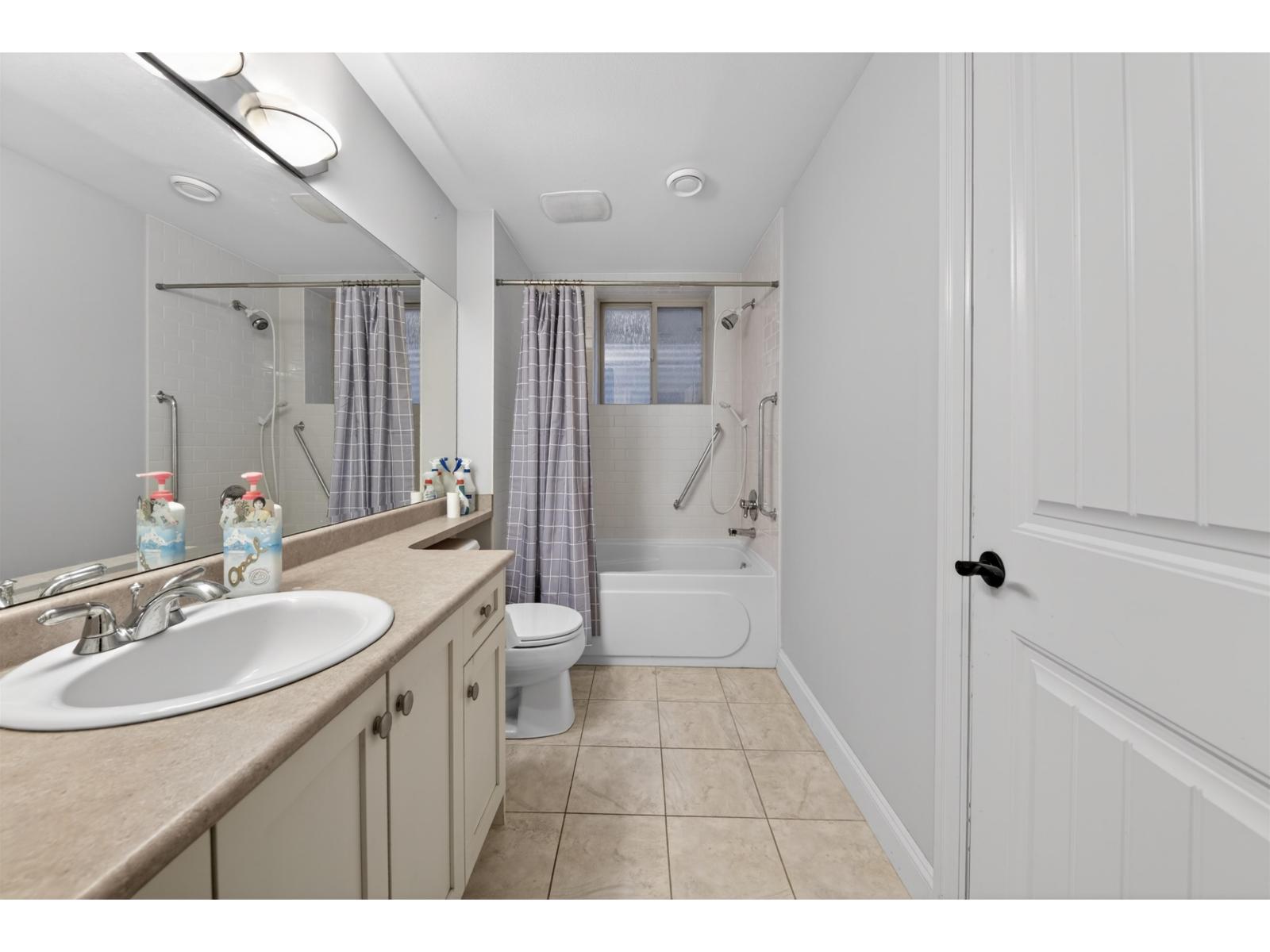 7257 197b Street, Langley, British Columbia  V2Y 3H7 - Photo 37 - R3118629