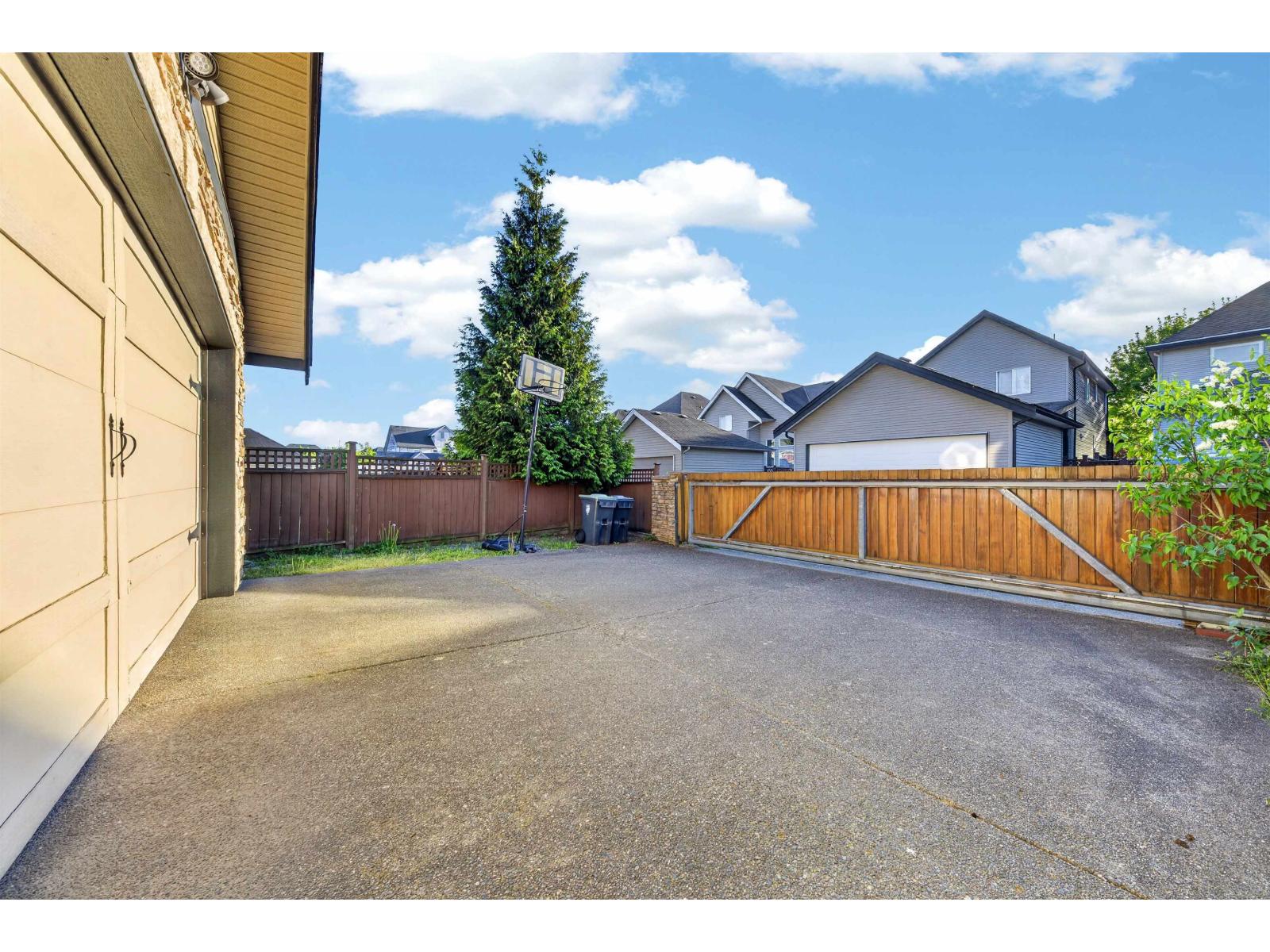 7257 197b Street, Langley, British Columbia  V2Y 3H7 - Photo 40 - R3118629