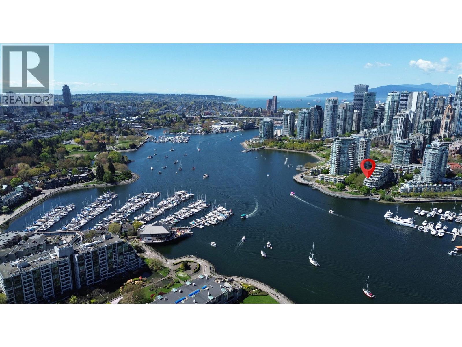 606 1288 MARINASIDE CRESCENT, Vancouver, British Columbia