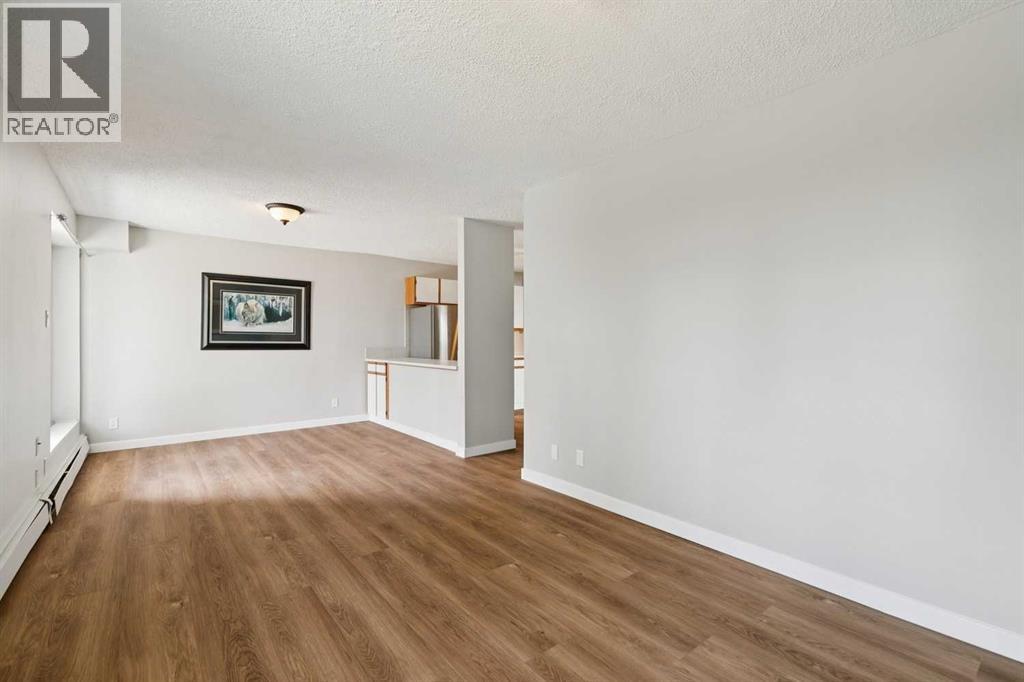 1, 312 Cedar Crescent Sw, Calgary, Alberta  T3C 2Y8 - Photo 5 - A2305700