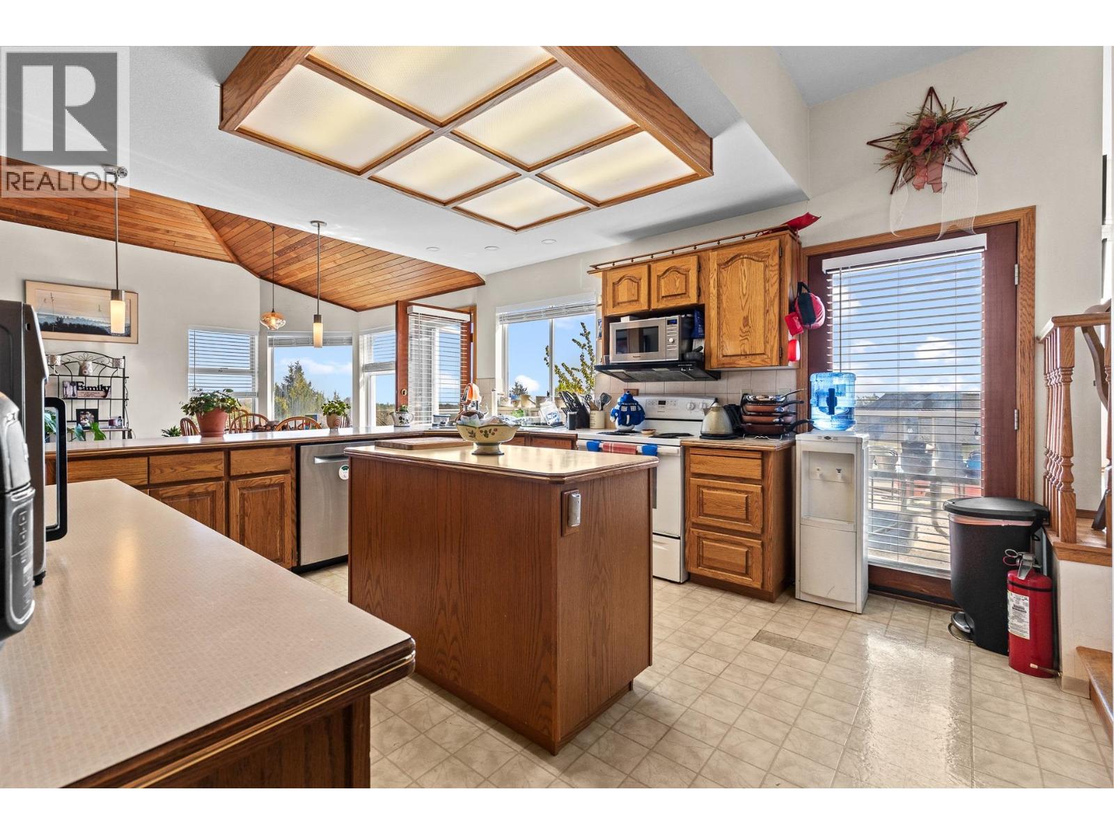 307 Rosehill Wynd, Delta, British Columbia  V4M 3L8 - Photo 12 - R3117685