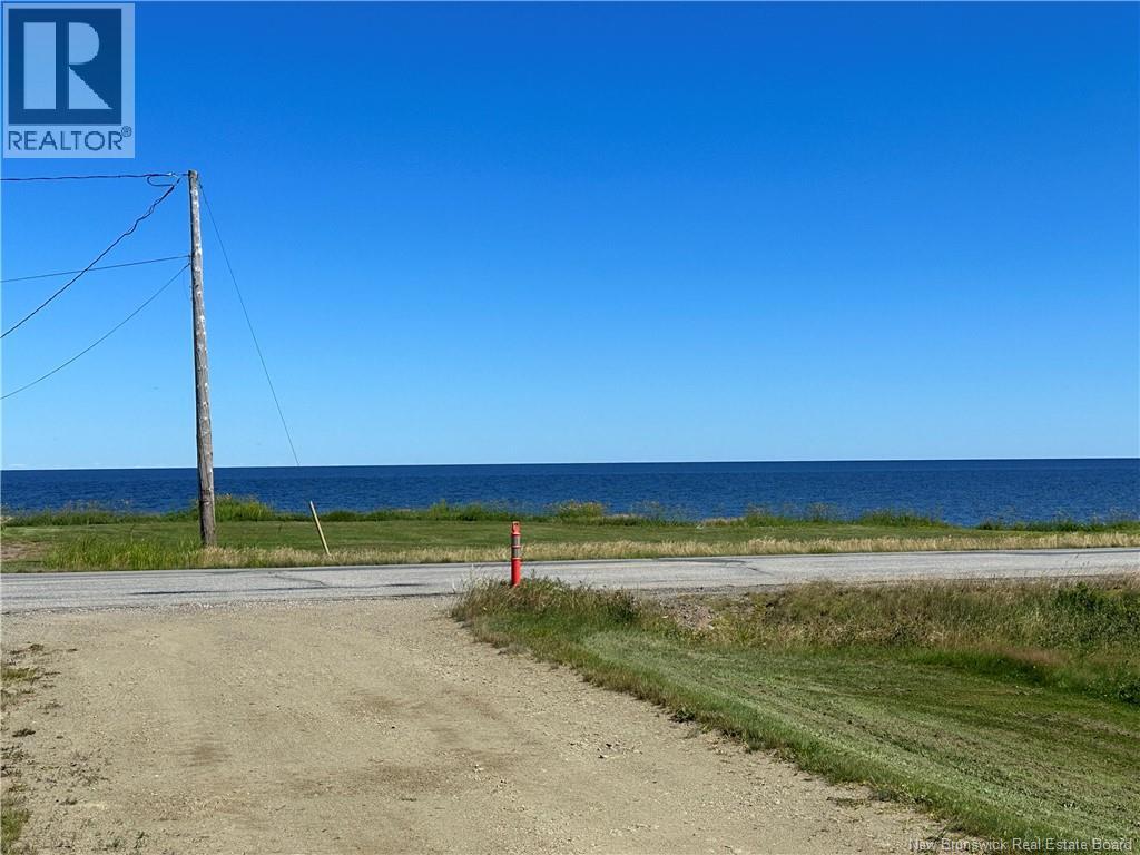 124 Escuminac Pt Road, Escuminac, New Brunswick  E9A 1V5 - Photo 2 - NB137979