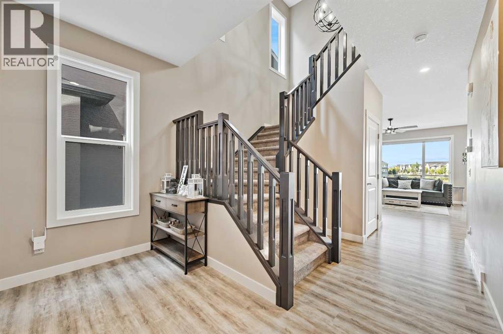 13 Cranbrook Cove Se, Calgary, Alberta  T3M 2S9 - Photo 3 - A2296132