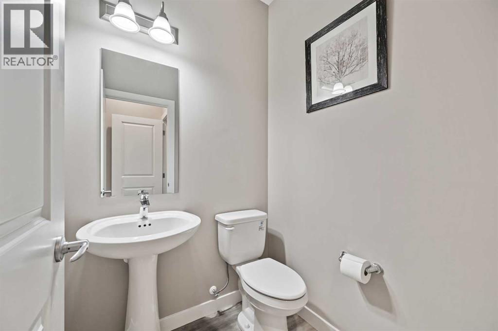 13 Cranbrook Cove Se, Calgary, Alberta  T3M 2S9 - Photo 13 - A2296132