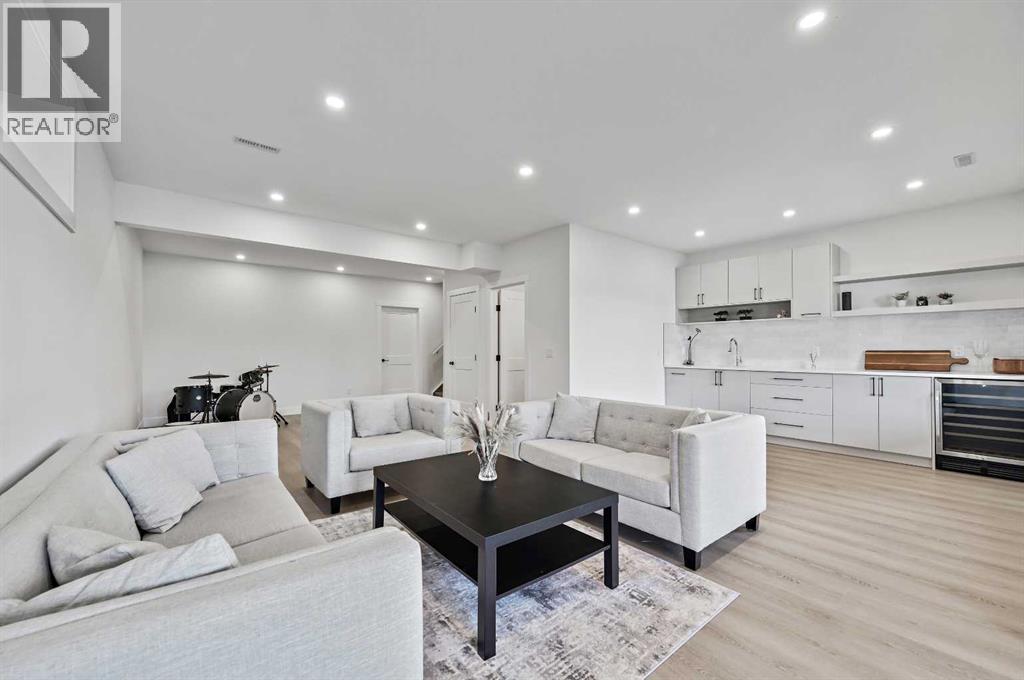 13 Cranbrook Cove Se, Calgary, Alberta  T3M 2S9 - Photo 30 - A2296132