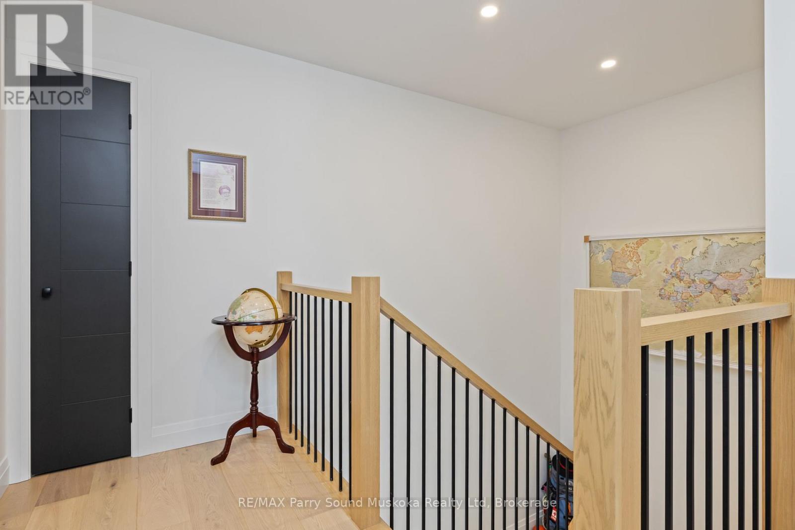44 Dennis Drive, Parry Sound, Ontario  P2A 0E6 - Photo 15 - X12890258