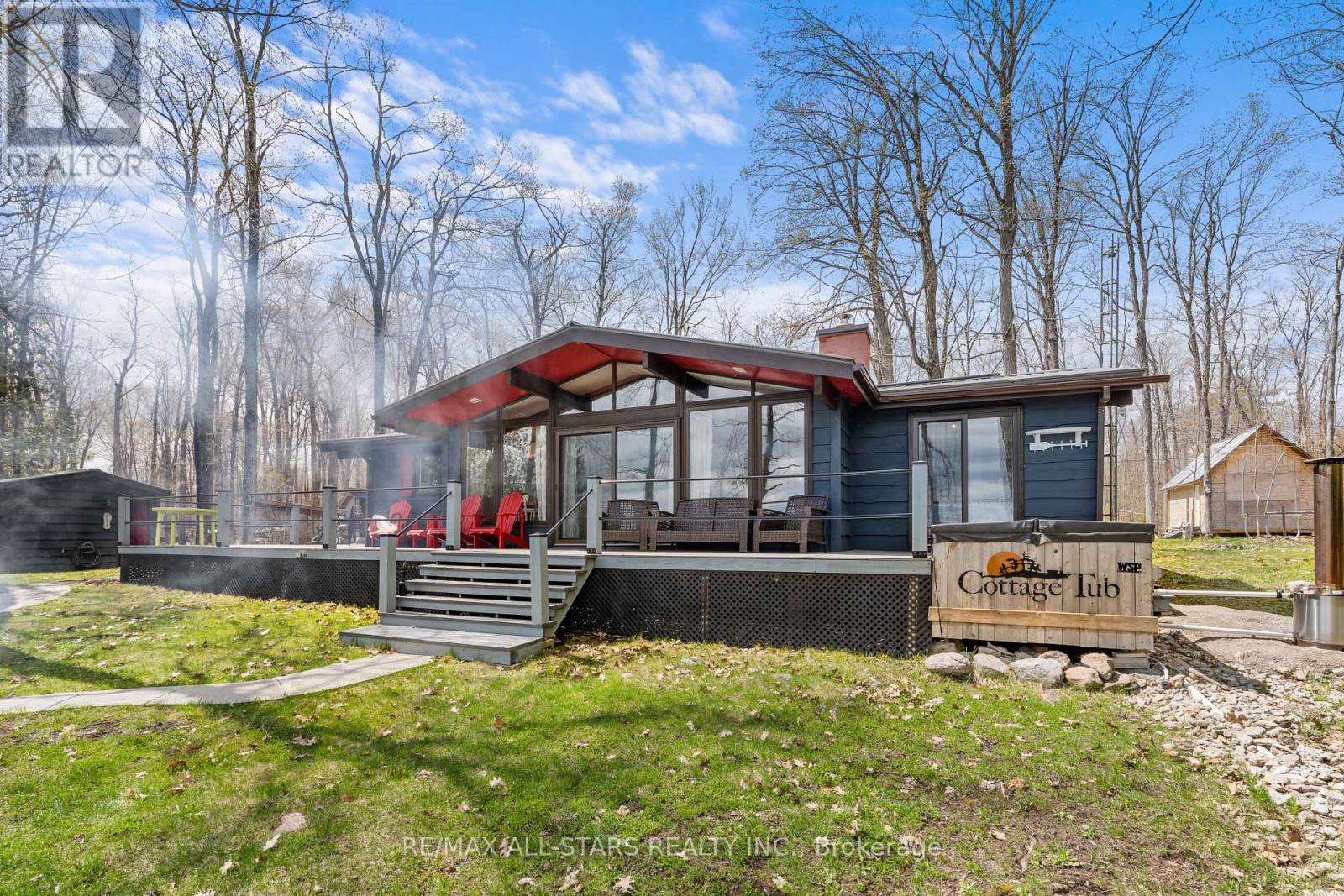 686 GRAND ISLAND, Kawartha Lakes, Ontario
