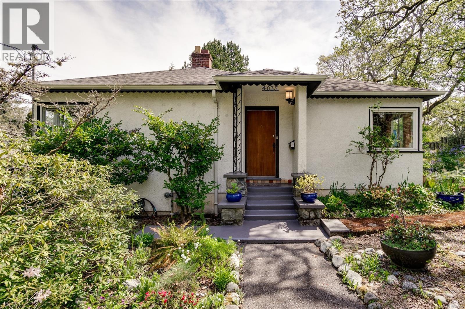 4035 Saanich Rd, Saanich, British Columbia
