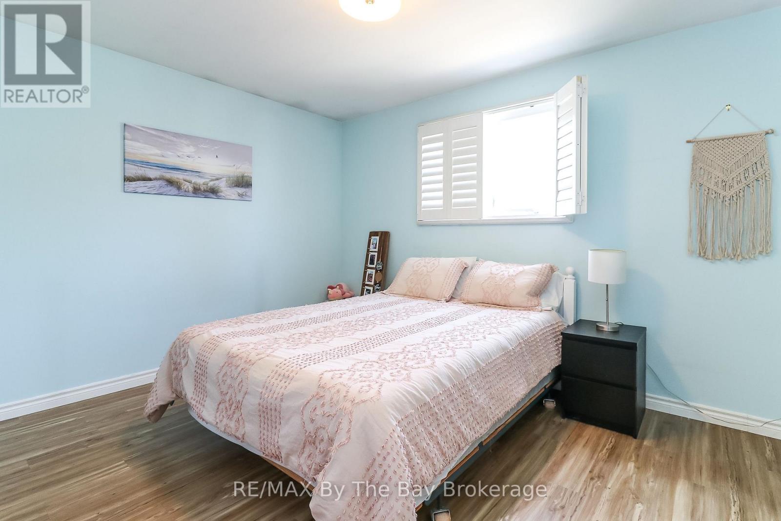 342 Coastline Drive, Wasaga Beach, Ontario  L9Z 2M4 - Photo 19 - S13082288