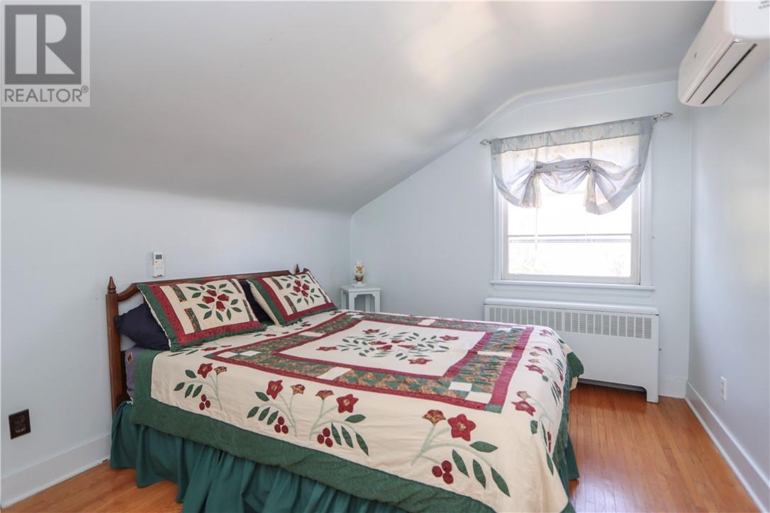 4 Diorite Street, Copper Cliff, Ontario  P0M 1N0 - Photo 28 - 2127468