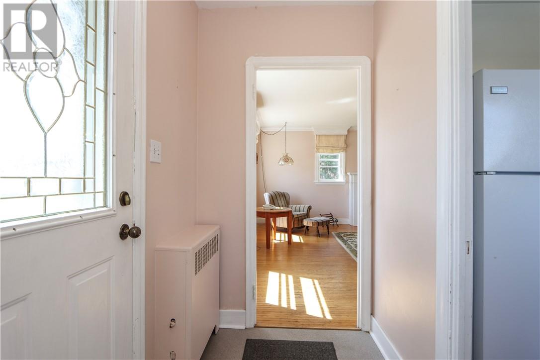 4 Diorite Street, Copper Cliff, Ontario  P0M 1N0 - Photo 3 - 2127468