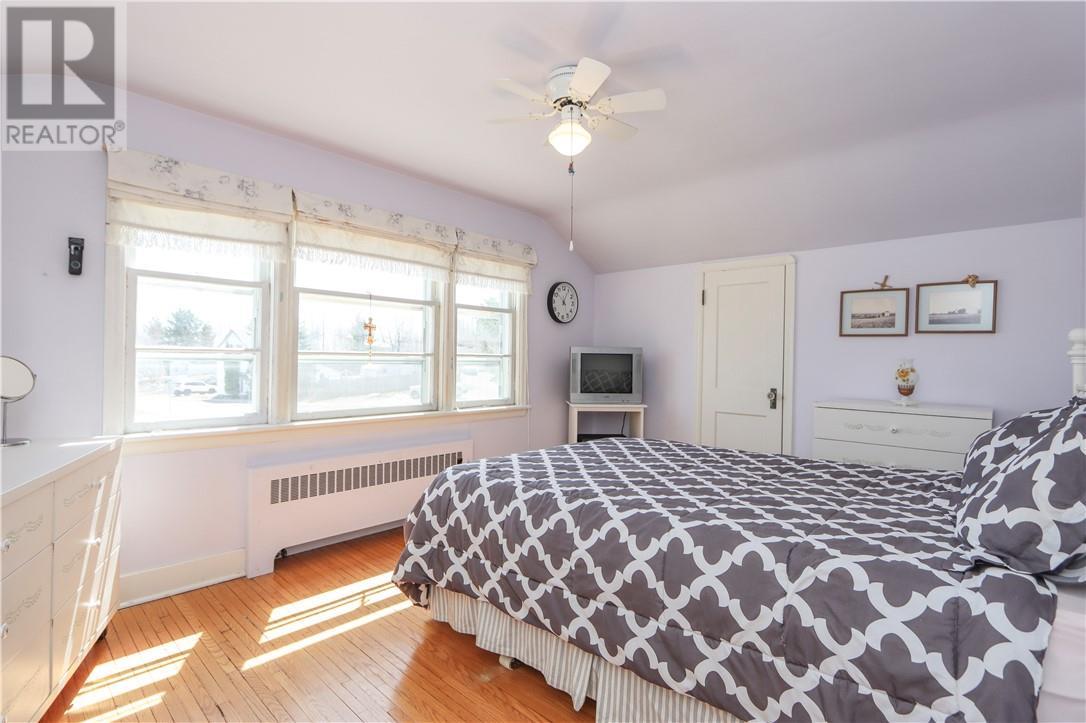 4 Diorite Street, Copper Cliff, Ontario  P0M 1N0 - Photo 36 - 2127468