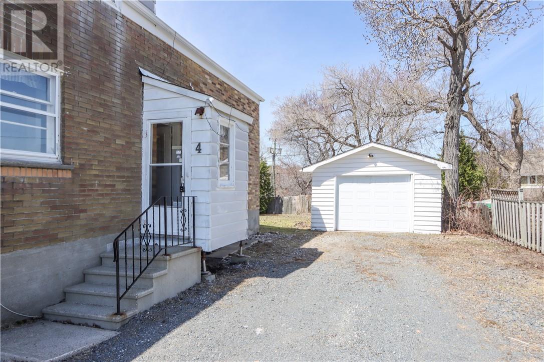 4 Diorite Street, Copper Cliff, Ontario  P0M 1N0 - Photo 50 - 2127468