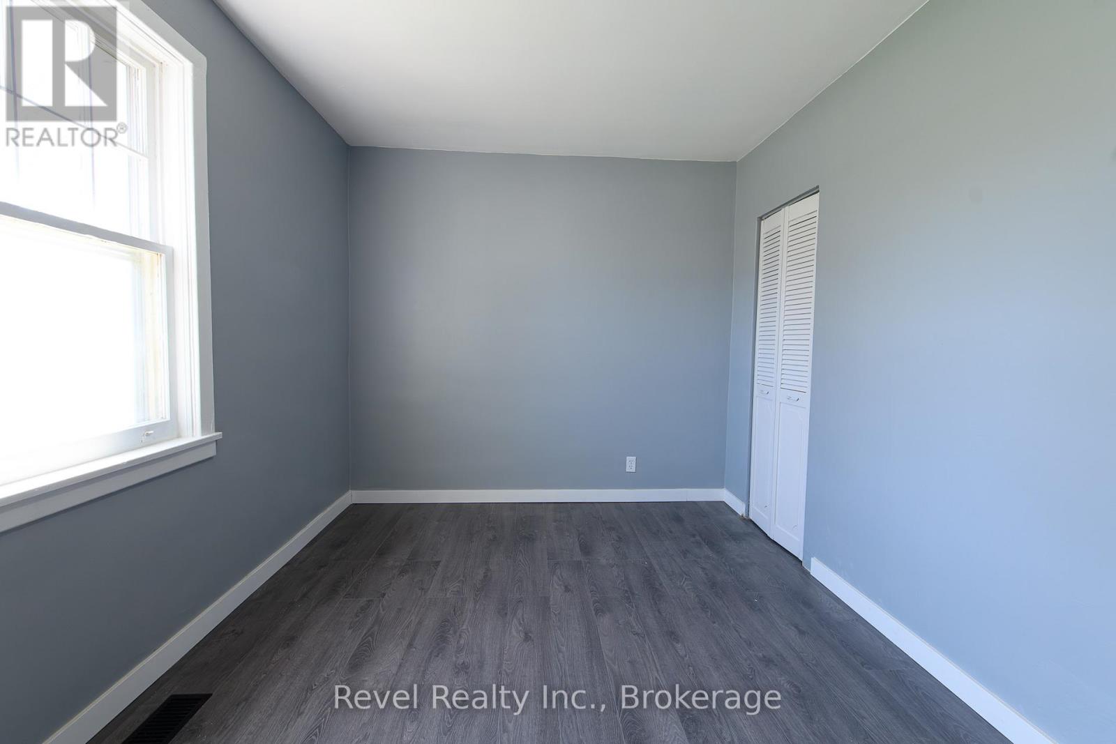 701 5th Street E, Owen Sound, Ontario  N4K 1E4 - Photo 23 - X13082312