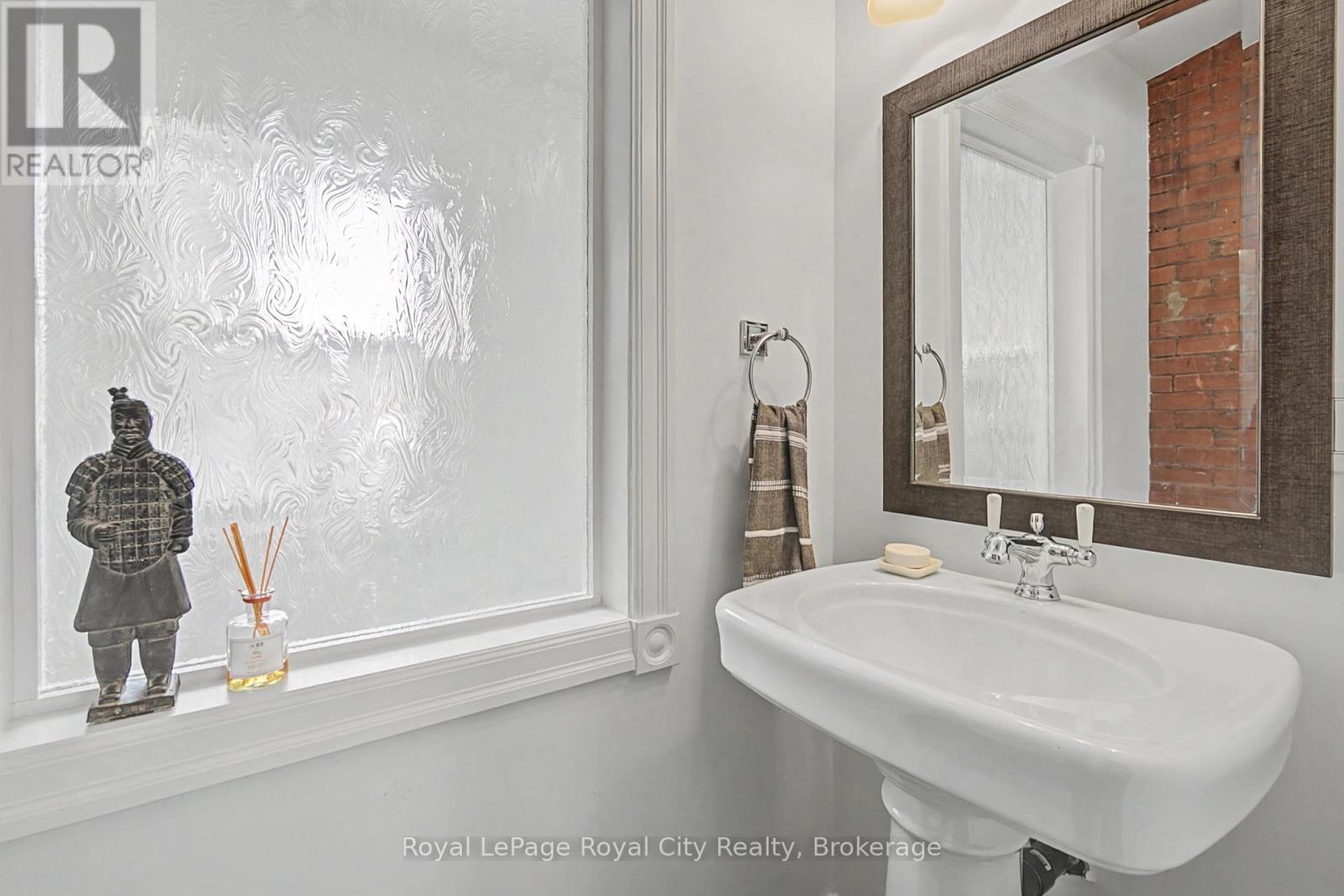 61 Cambridge Street, Guelph (Downtown), Ontario  N1H 2V1 - Photo 22 - X13082328