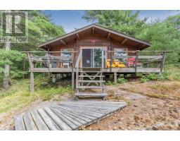 B207-10 WAHSOUNE ISLAND, the archipelago (archipelago south), Ontario