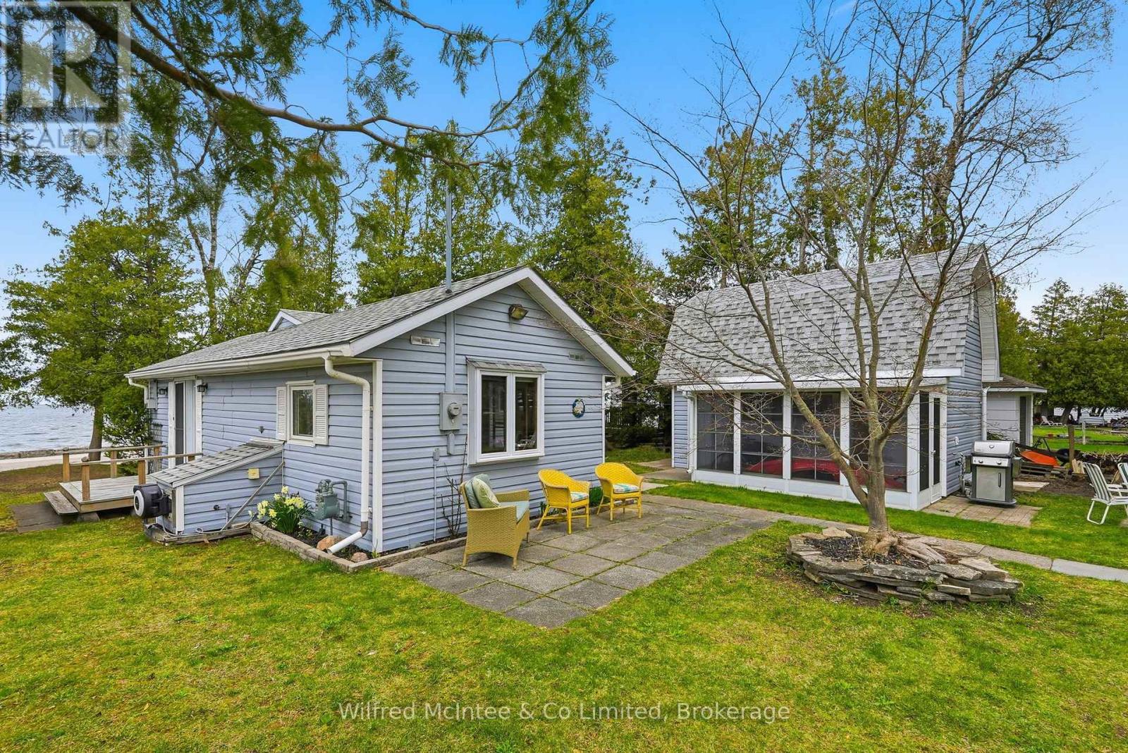 23 Fenton Drive, Saugeen Shores, Ontario  N0H 2C6 - Photo 2 - X13082352