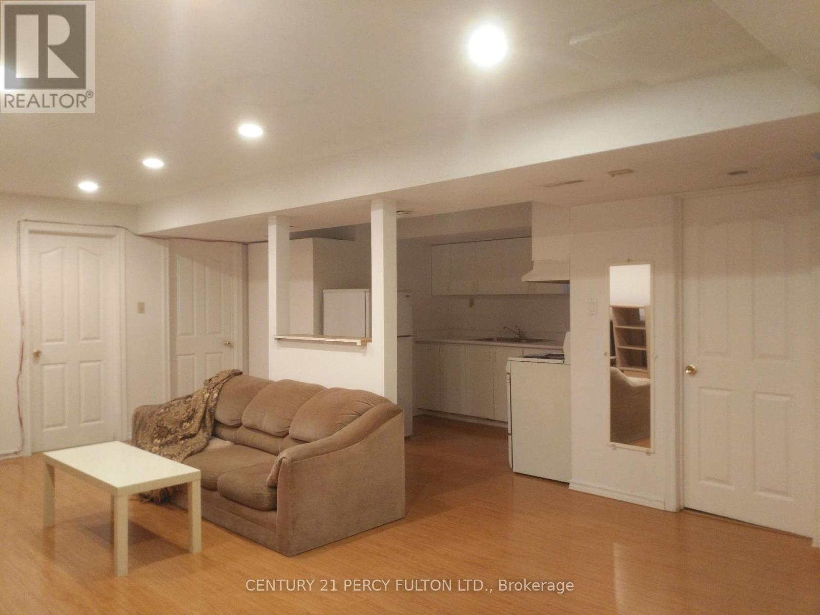 Bsmt - 72 Raleigh Crescent, Markham, Ontario  L3R 4W5 - Photo 14 - N12775530