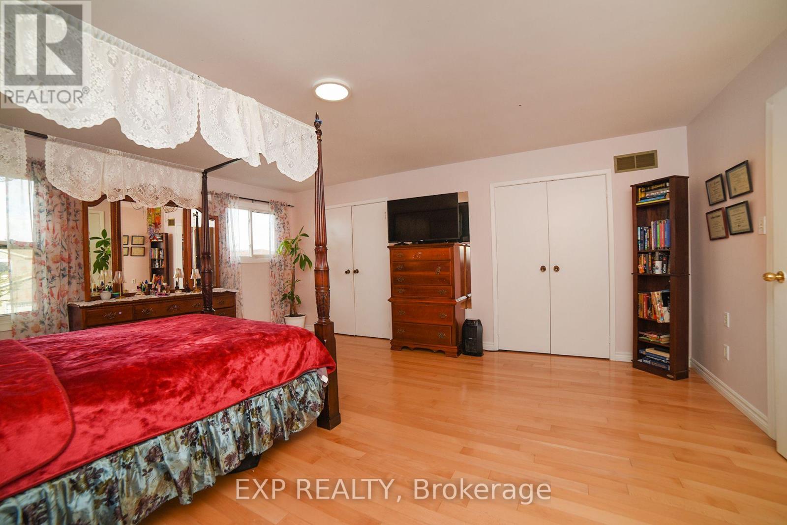 75 Dairis Crescent, Markham, Ontario  L3S 1T4 - Photo 17 - N13076308