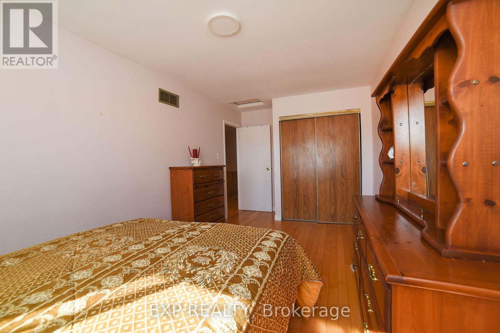 75 Dairis Crescent, Markham, Ontario  L3S 1T4 - Photo 21 - N13076308