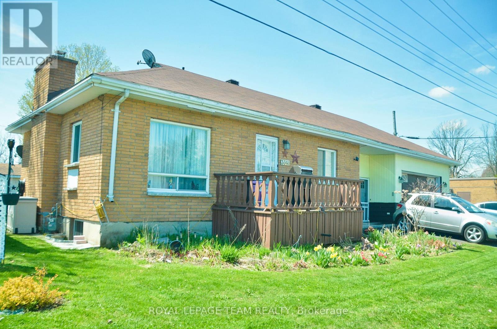 3040 Walker Street, Edwardsburgh/cardinal, Ontario  K0E 1E0 - Photo 2 - X12898338