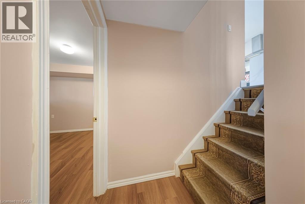 276 Biehn Drive, Kitchener, Ontario  N2R 1B2 - Photo 35 - 40824259