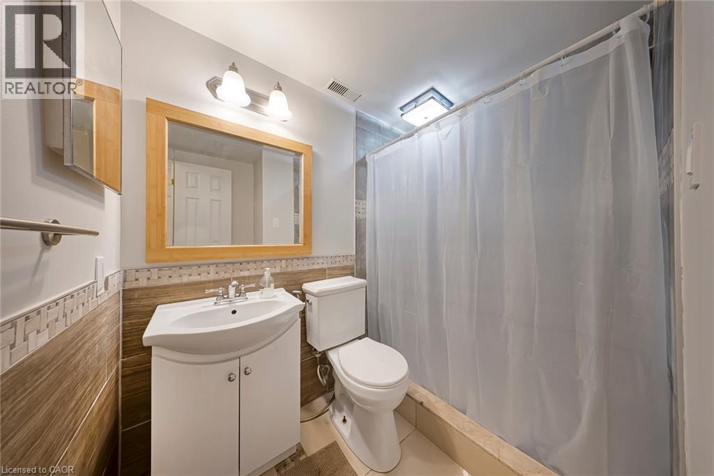 276 Biehn Drive, Kitchener, Ontario  N2R 1B2 - Photo 37 - 40824259