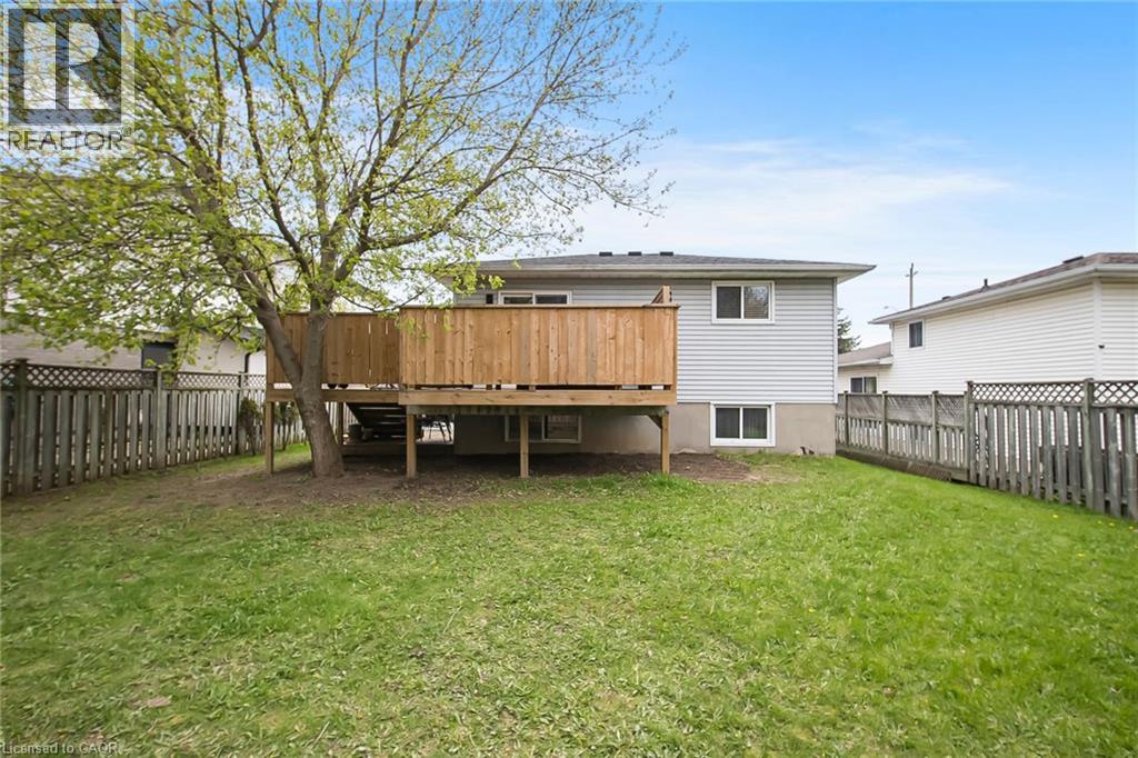 276 Biehn Drive, Kitchener, Ontario  N2R 1B2 - Photo 9 - 40824259