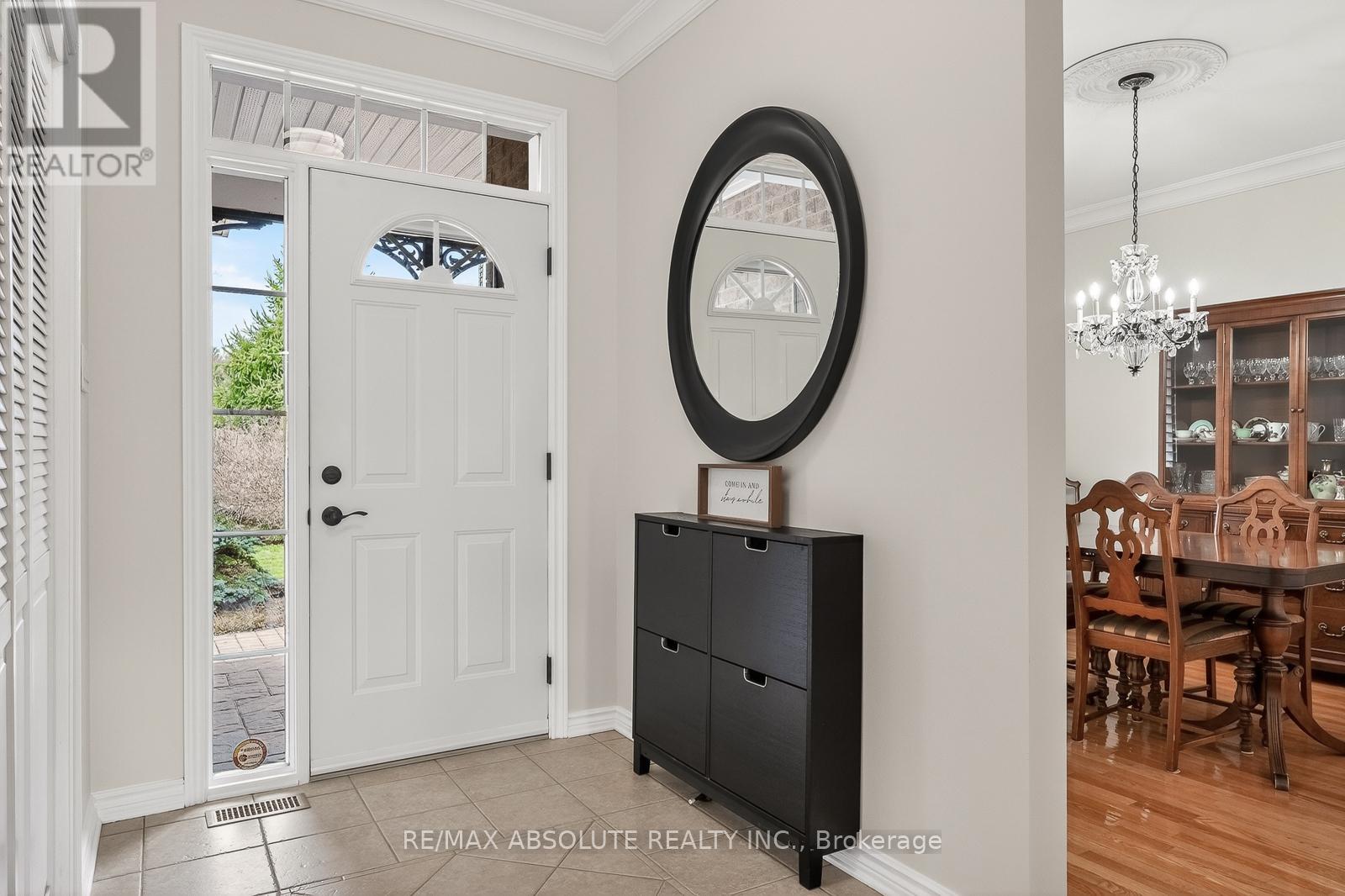 1801 Rocklane Drive, Ottawa, Ontario  K2W 1B5 - Photo 8 - X13065390