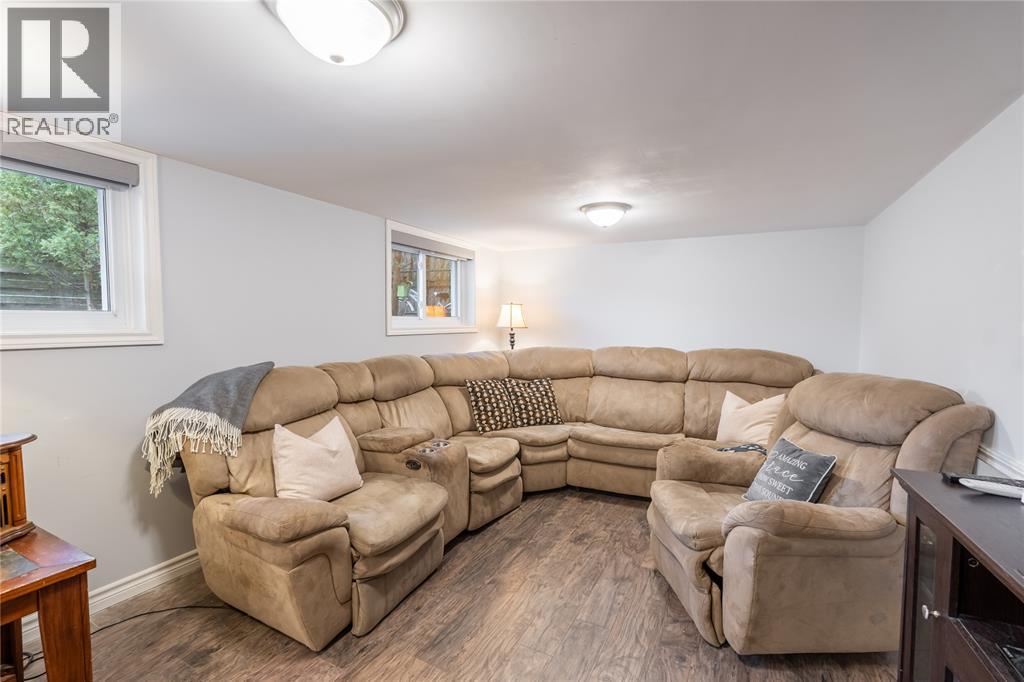 1644 Tyrie Drive, Sarnia, Ontario  N7V 3P7 - Photo 22 - 26009810