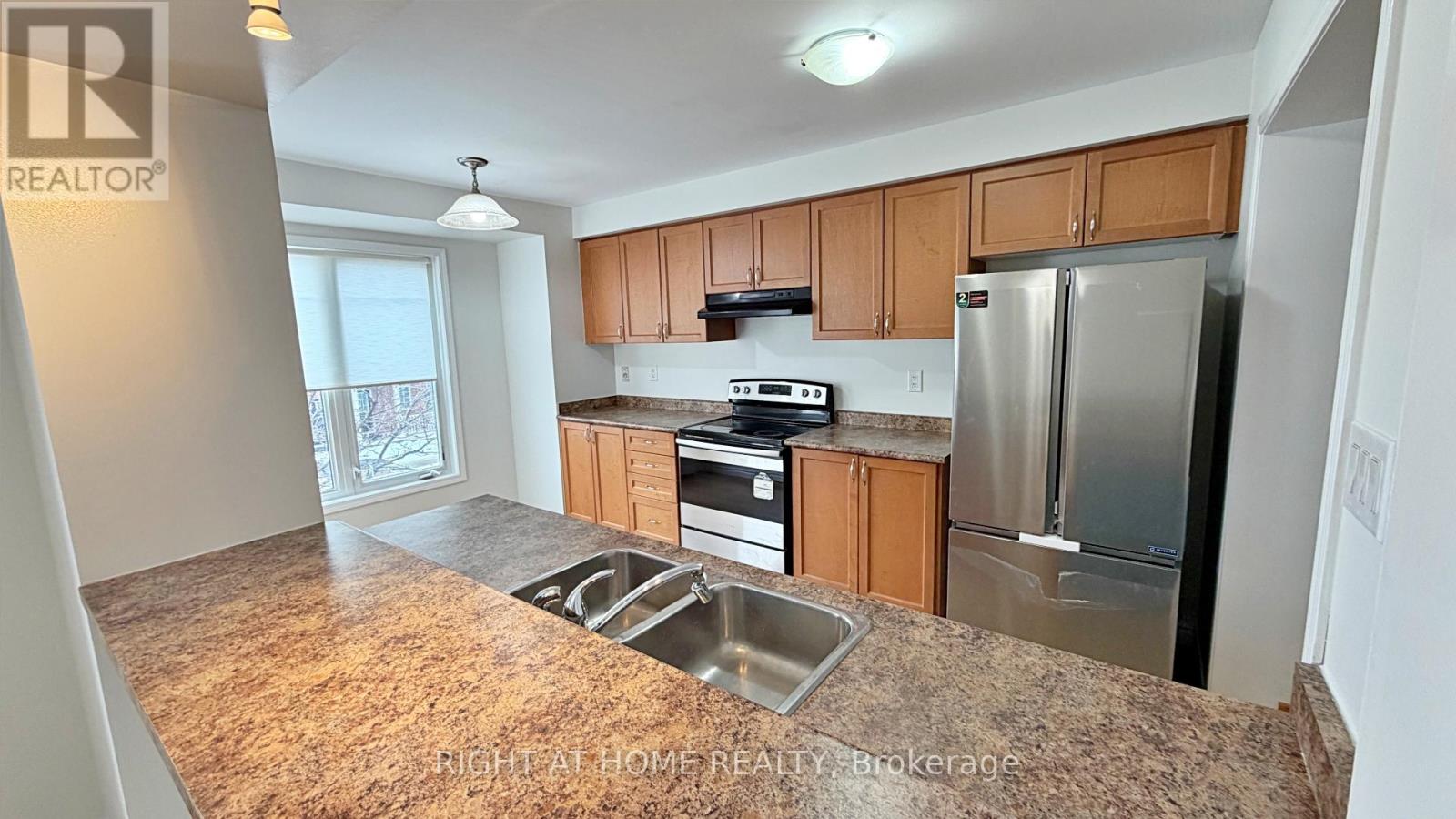 275 Woodley Crescent, Milton, Ontario  L9T 8B8 - Photo 18 - W12927282