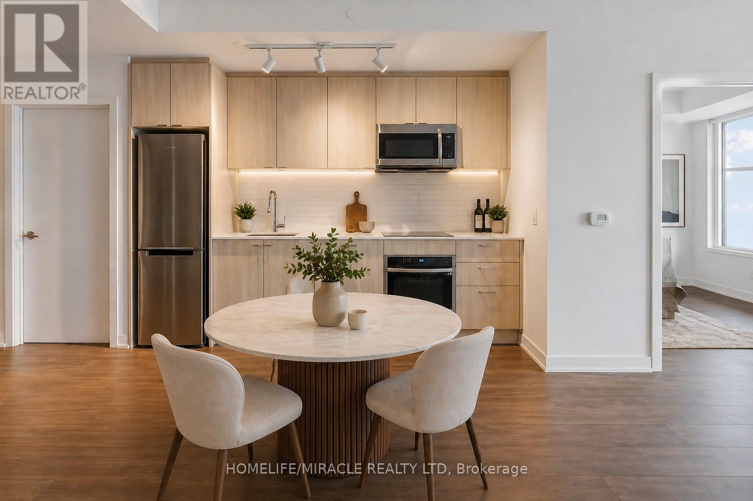3711 - 1928 Lake Shore Boulevard W, Toronto, Ontario  M6S 0B1 - Photo 6 - W13066614