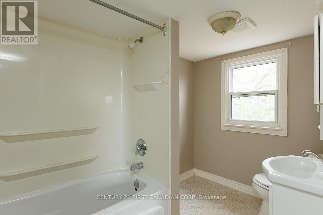 1185 Albany Street, London East, Ontario  N5W 3L6 - Photo 24 - X13082292