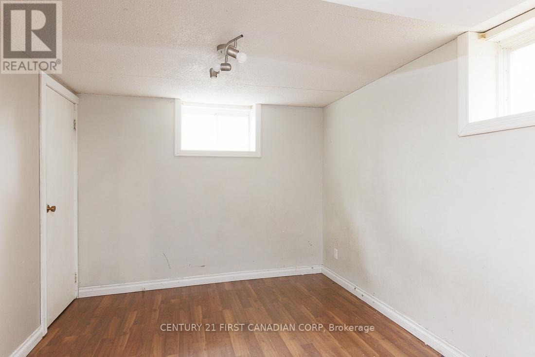 1185 Albany Street, London East, Ontario  N5W 3L6 - Photo 36 - X13082292