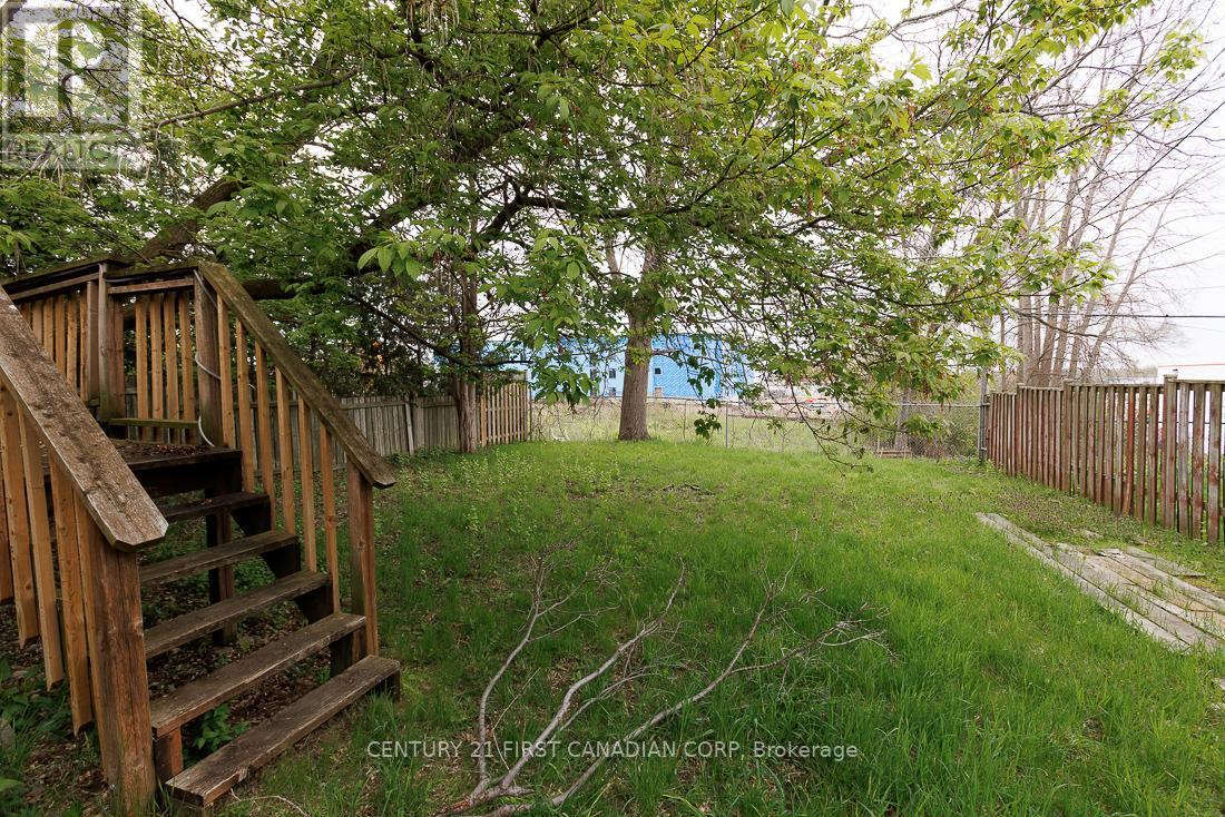 1185 Albany Street, London East, Ontario  N5W 3L6 - Photo 43 - X13082292