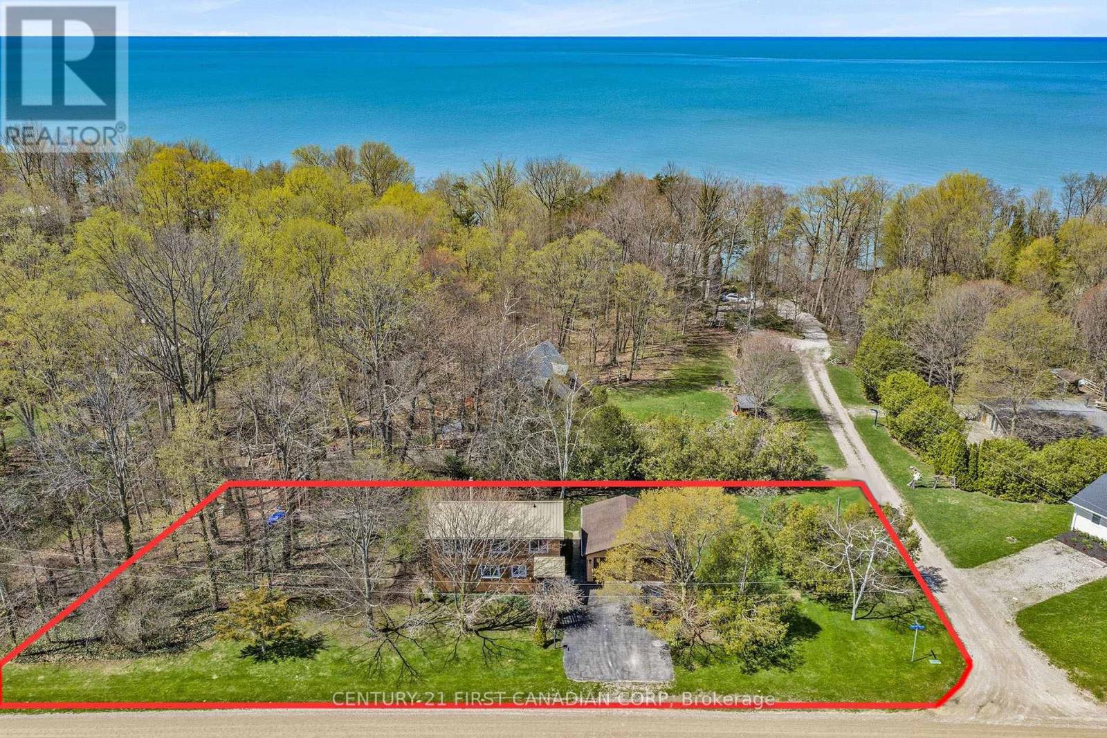 74387 Driftwood Drive, Bluewater (Stanley), Ontario  N0M 1G0 - Photo 2 - X13082382
