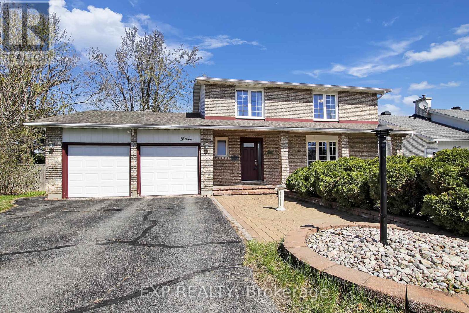 13 Shanel Place, Ottawa, Ontario  K2J 1C3 - Photo 4 - X13082316