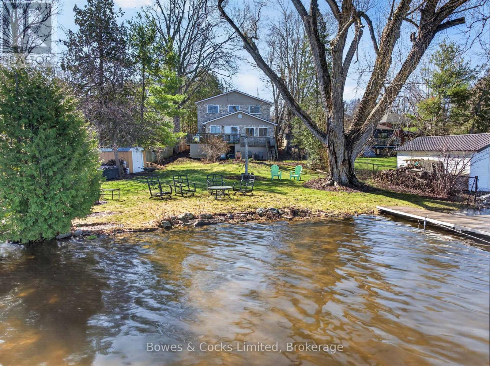 122 MARYLAND DRIVE, Selwyn, Ontario