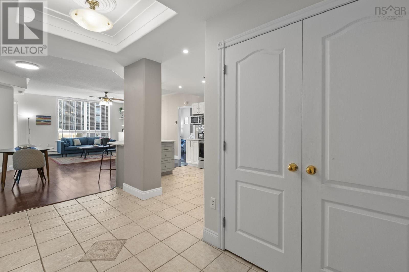 213 10 Regency Park Drive, Halifax, Nova Scotia  B3S 1P2 - Photo 3 - 202604383