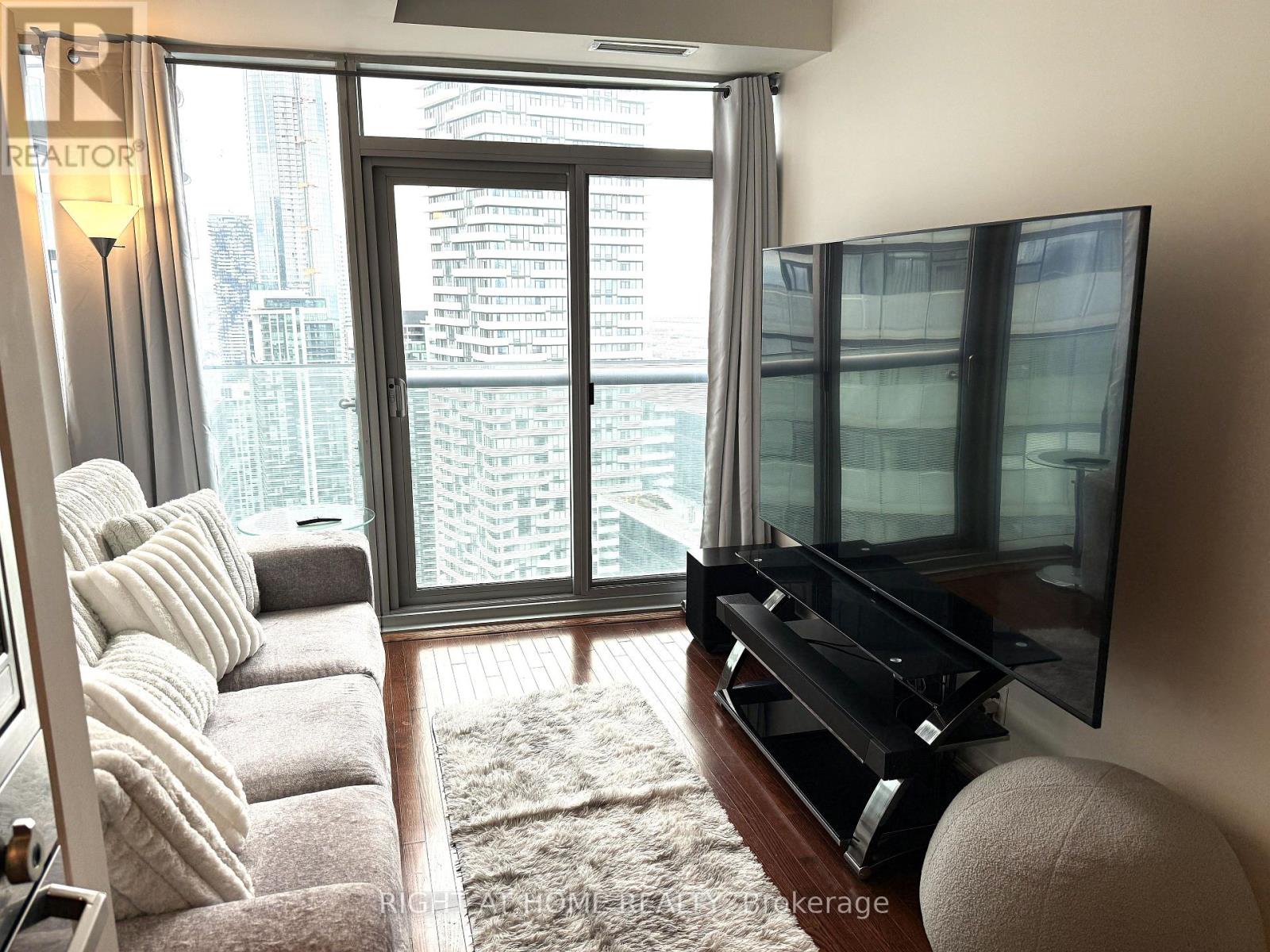 5510 - 12 York Street, Toronto, Ontario  M5J 2Z2 - Photo 8 - C13082248