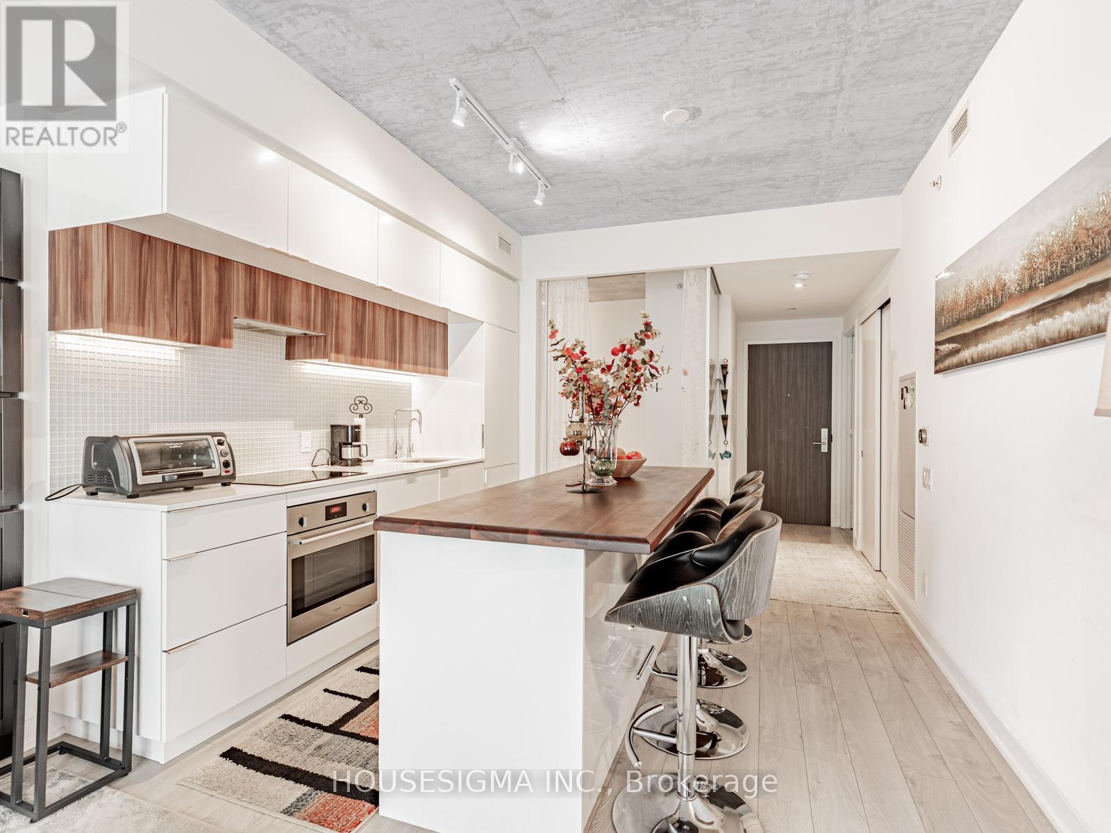 1201 - 185 Roehampton Avenue, Toronto, Ontario  M4P 1R4 - Photo 4 - C13082282