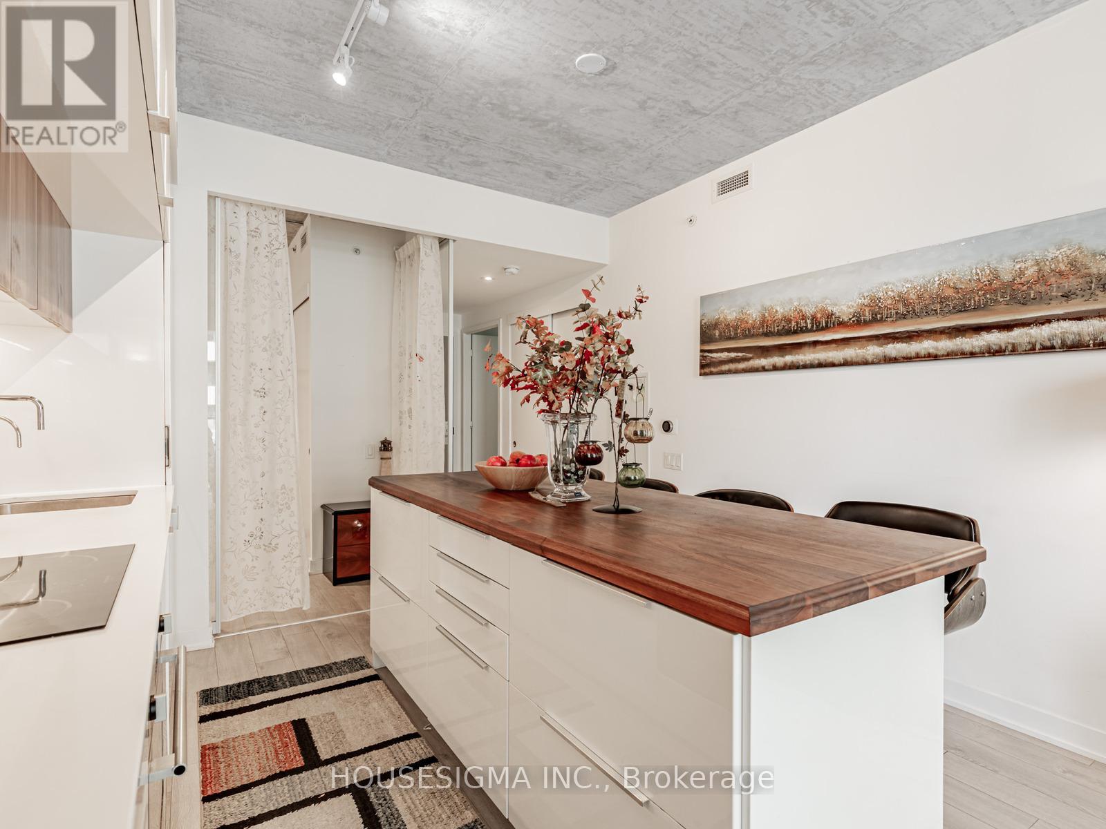 1201 - 185 Roehampton Avenue, Toronto, Ontario  M4P 1R4 - Photo 8 - C13082282